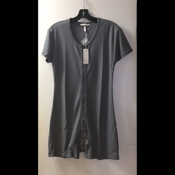 🌟 Graphite Short Sleeve Pyjama Onesie - Picture 2 of 4